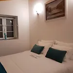 Monte Da Caldeirinha بيت للعطل